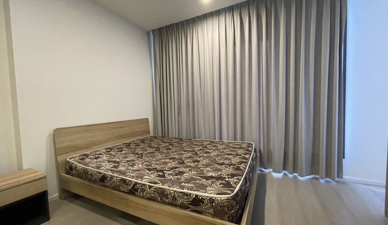 Ceila bedroom